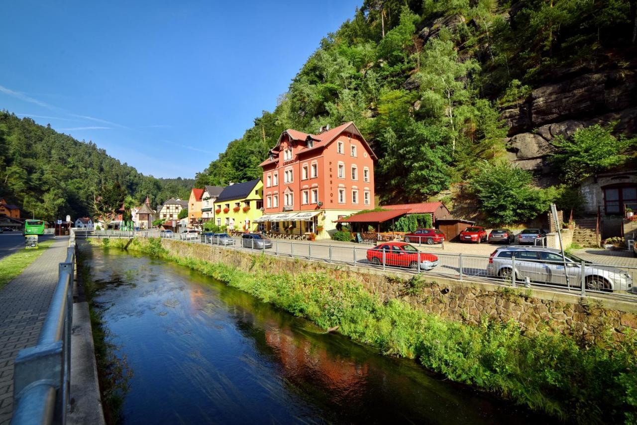 Pension-Restaurace Lugano Hřensko Kültér fotó